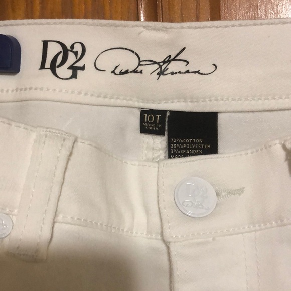 Jeans - Picture 2 of 5